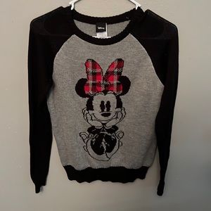 Disney sweater xs perfect condition
